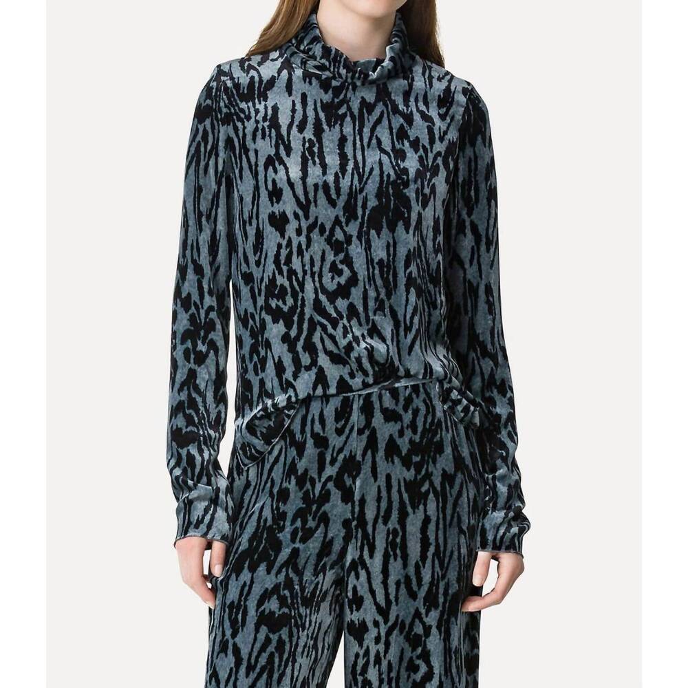 NEW FORTE FORTE moiree print velvet turtleneck shirt in stone